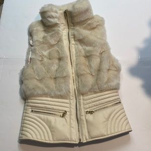 Guess faux fur vest NWT